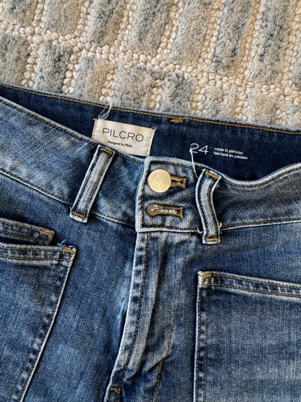 Anthropologie Pilcro Medium Wash Utility Front Seam Straight Leg Jeans Size 24